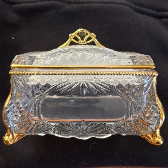 CRYSTAL JEWELRY BOX - MUSIC BOX - Picture 5 of 5